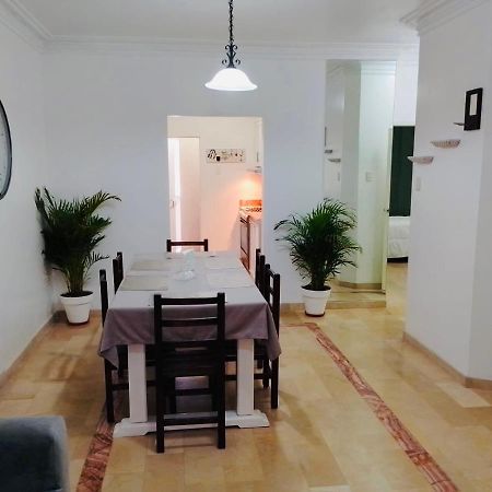 Large 2-Bedroom Apartment, Close To The American Consulate กวายากิล ภายนอก รูปภาพ