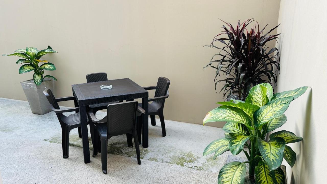 Large 2-Bedroom Apartment, Close To The American Consulate กวายากิล ภายนอก รูปภาพ